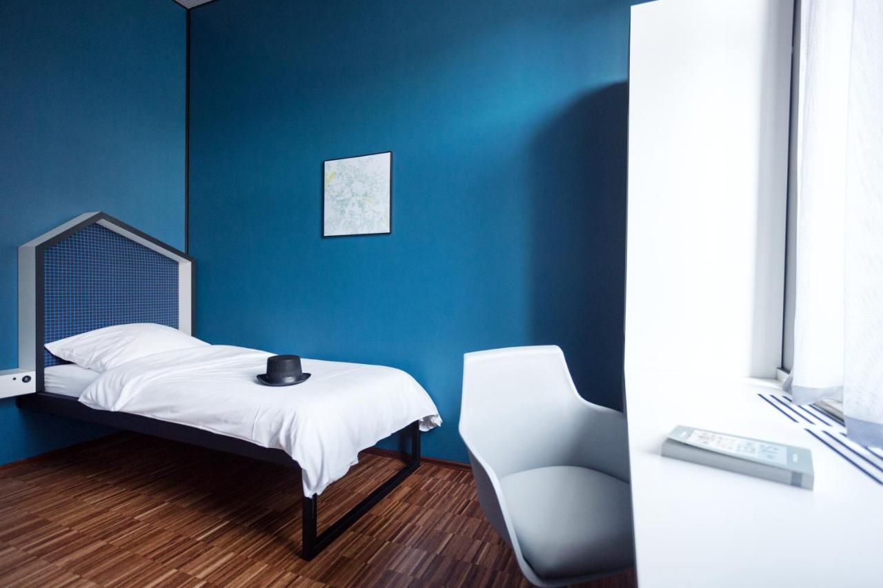 Single Room Private Bathroom